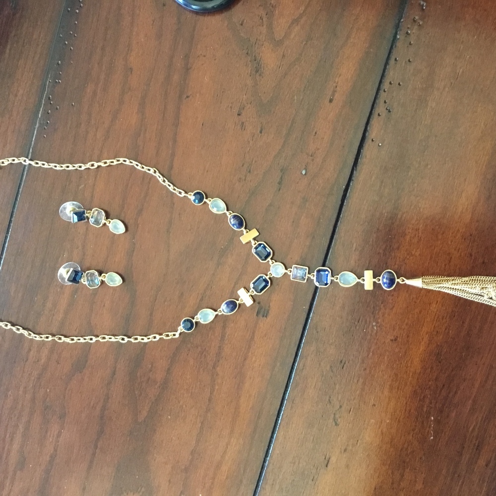 Necklace set